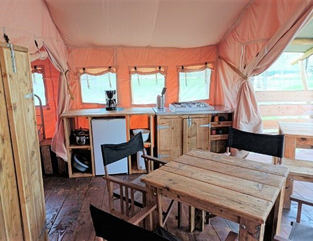 camping l'isle aux moulins tente safari cuisine